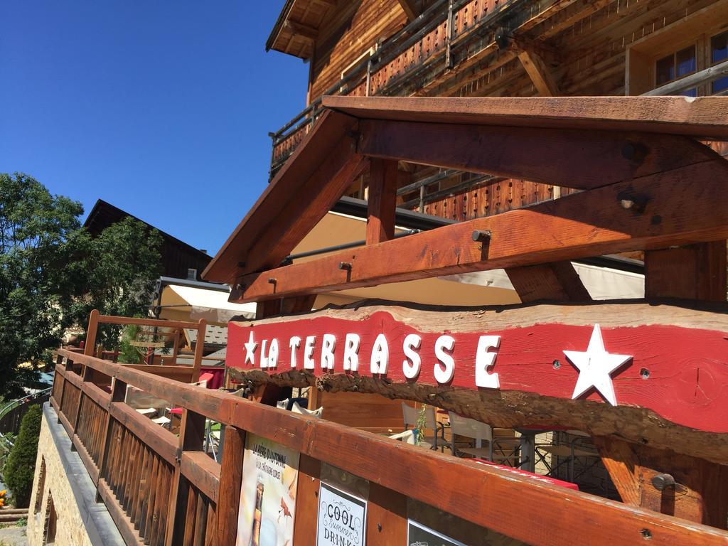 Montana Chalet Hotel & Spa Le Sauze Exterior photo